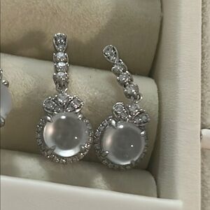 18k white gold natural diamond natural jade jadeite earrings